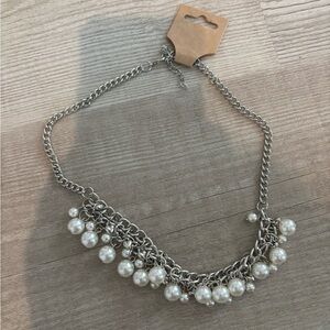 NWOT Necklace
